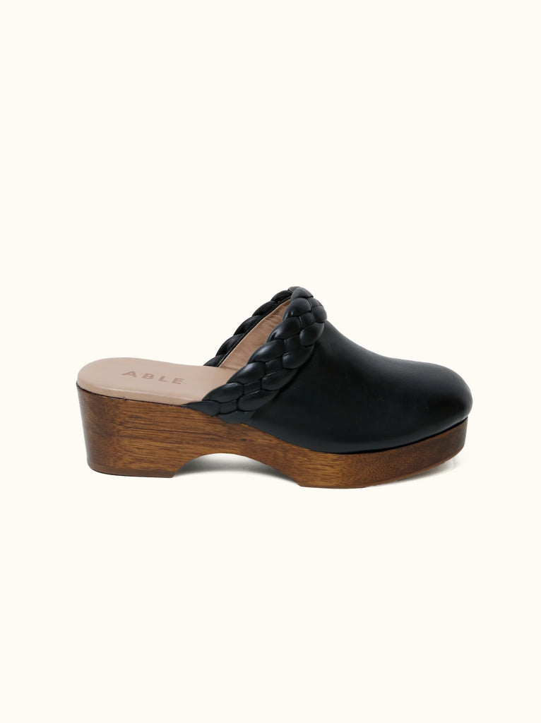 ABLE Clothing Napa Leather Whiley Clog - Black