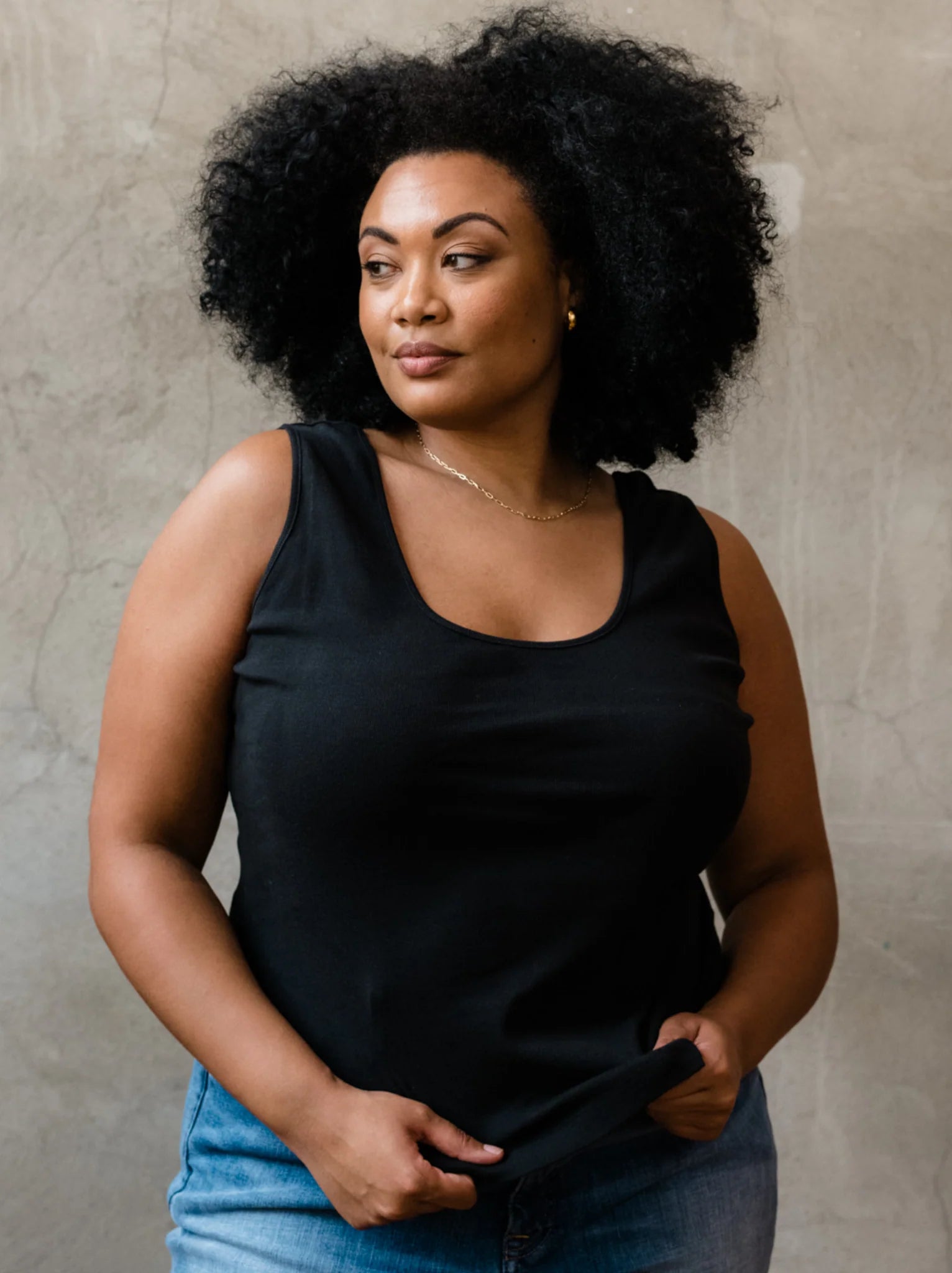 ABLE Clothing Mara Basic Layering Tank in Black – Terra Shepherd