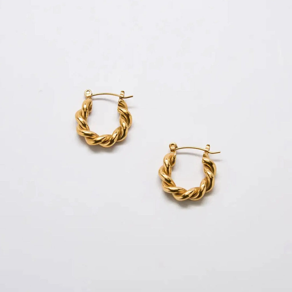 Admiral Row Gold Oval Twist Hoop Earrings