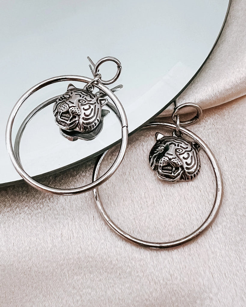 Beljoy Evans Tiger Statement Stud Earrings - Silver Jewelry