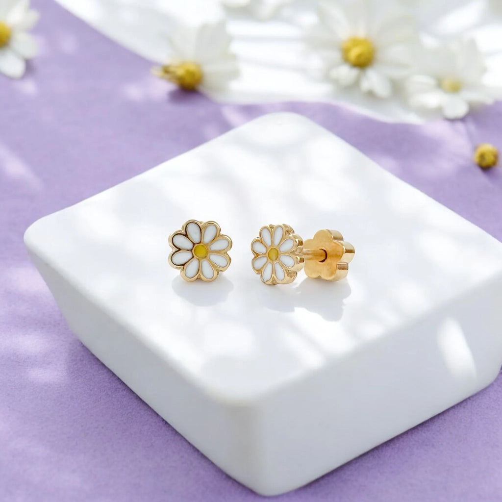 EthicGoods Kids Tiny Stud Earrings - Tiny Daisies
