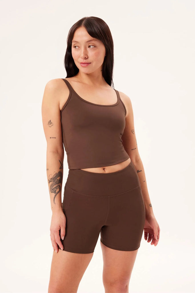 Girlfriend Collective Recycled Gemma Scoop Tank Top - Earth