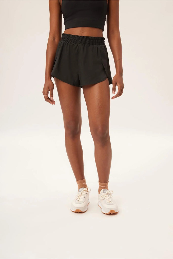 Girlfriend Collective Recycled Trail Short - Black