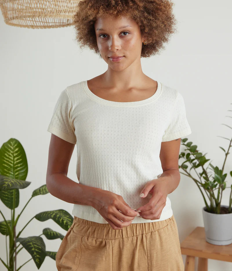 Known Supply 100% GOTS Certified Organic Cotton Kirby Tee in Pearl