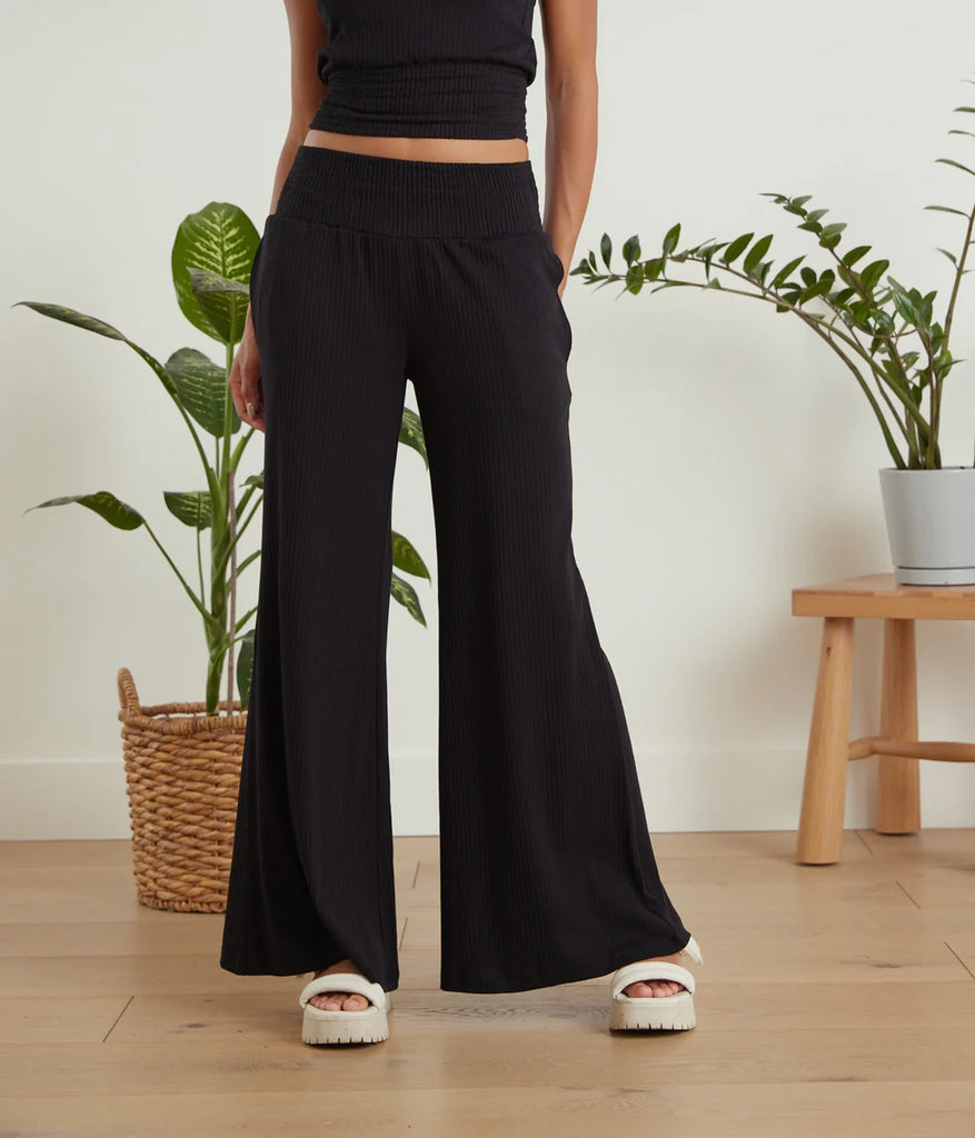 Known Supply GOTS Certified Organic Cotton Blend Waldo Pant in Black