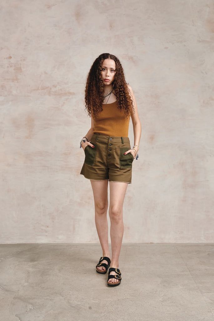 Komodo Organic Cotton Desert Shorts in Dark Green