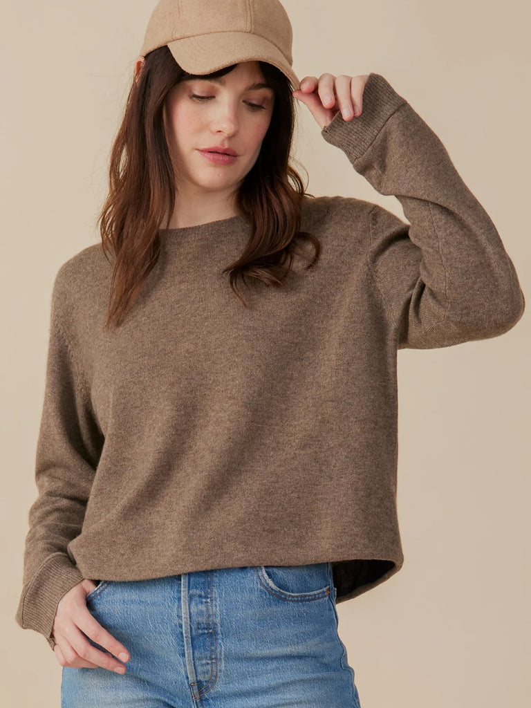 Mata Traders Eleanor 100% Cashmere Crewneck Sweater in Mocha