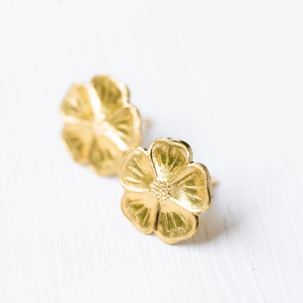 Nest Pretty Things Gold Mini Flower Stud Earrings