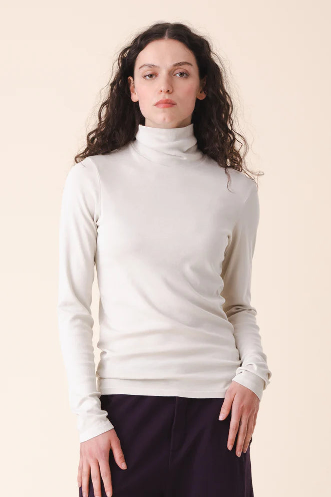 Prairie Underground 100% Organic Cotton Rib Turtleneck Top in Oyster