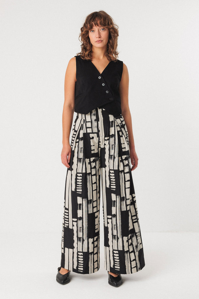 SKFK Clothing Basabe Wide-Leg Palazzo-Style Trouser Pant in Big Brush