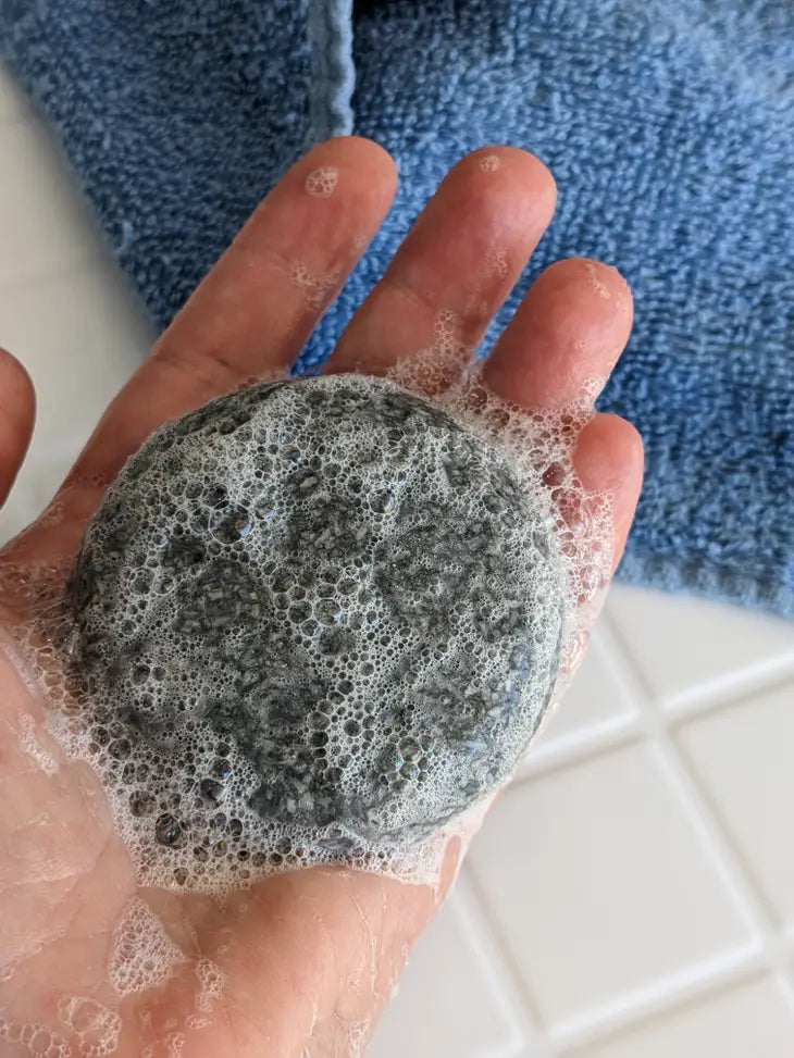 Tangie Zero Waste Scalp Therapy Charcoal Tea Tree Shampoo Bar
