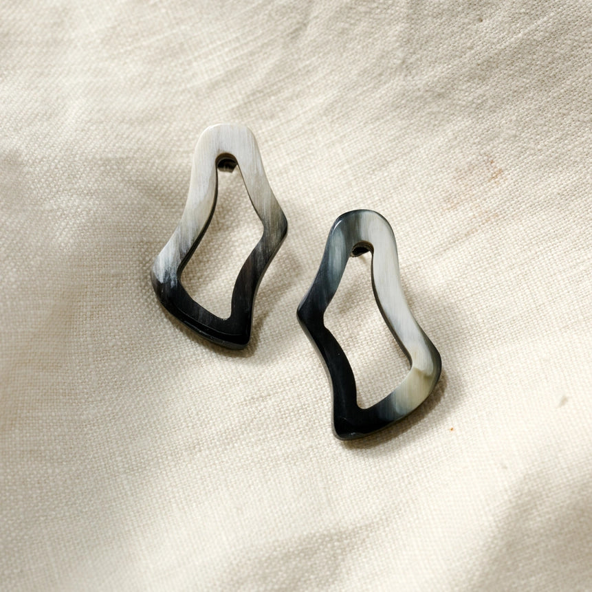 Ten Thousand Villages Handcrafted Plastic Free Hai Reclaimed Horn Post Earrings