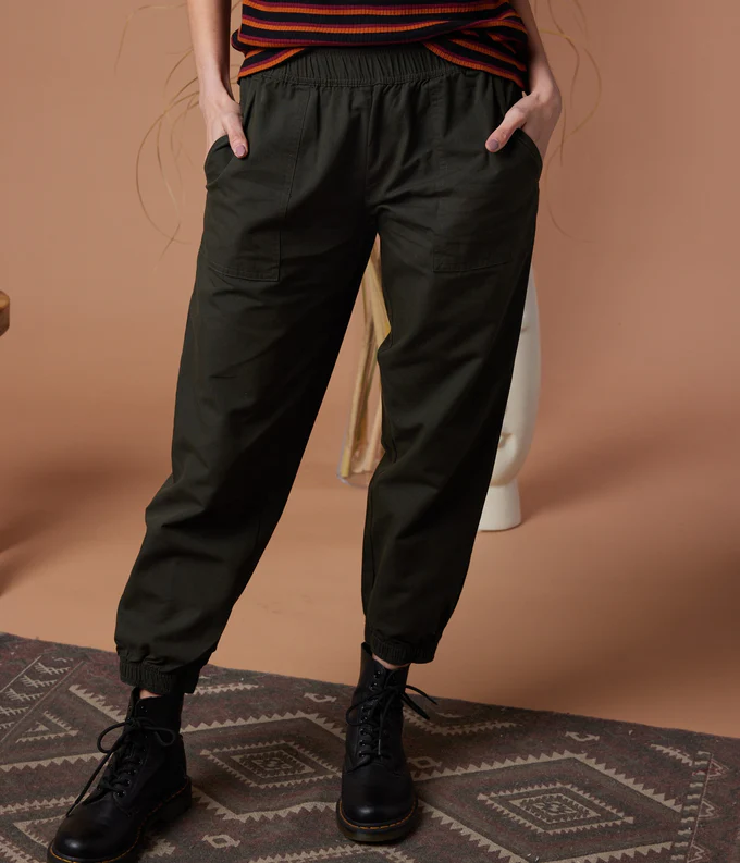Known Supply GOTS Certified Organic Cotton Twill Lesley Pant in Black