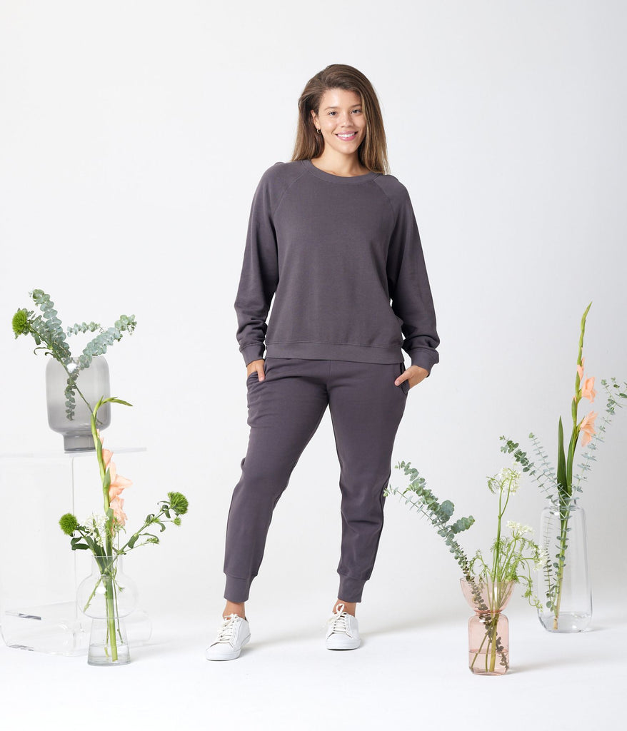 Known Supply Organic Cotton Fleece Everly Pant in Charcoal