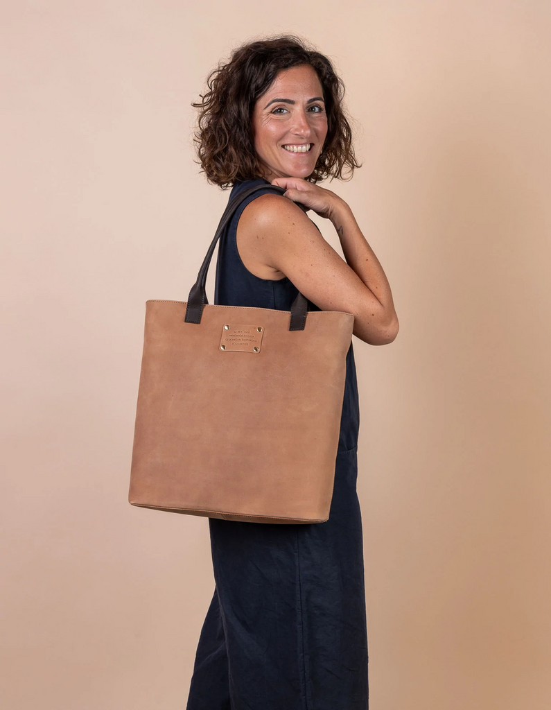 O My Bag Posh Stacey MIDI Shopper Genuine Hunter Leather Bag in Camel –  Terra Shepherd Boutique & Apothecary