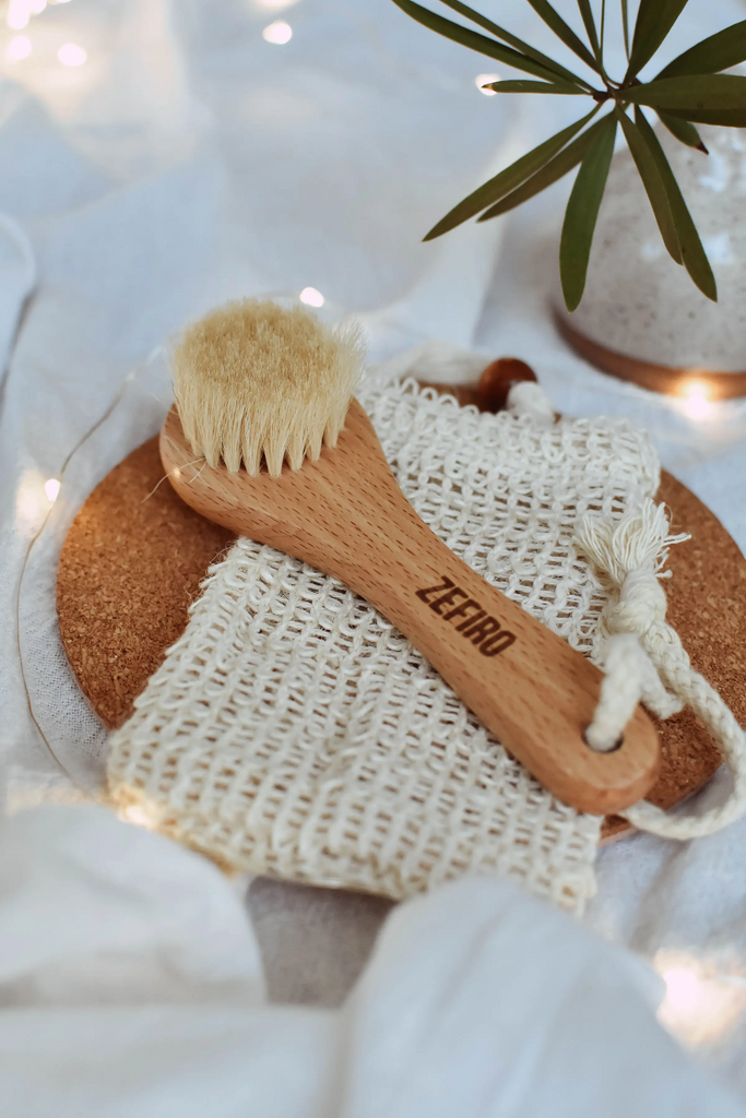 Zefiro Package Free Beechwood and Natural Goat Hair Bristle Soft Face Brush